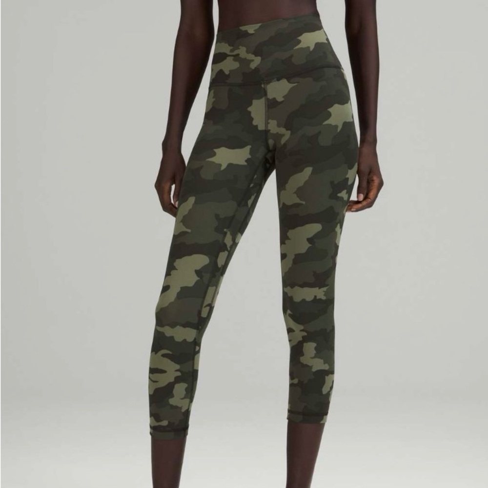 Lululemon | Align High-Rise Crop 23" Heritage 365 Camo Medium Olive size 8 - Picture 1 of 13